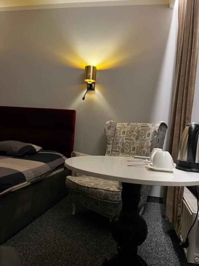 Cosy Apartments Deluxe คราคูฟ ภายนอก รูปภาพ
